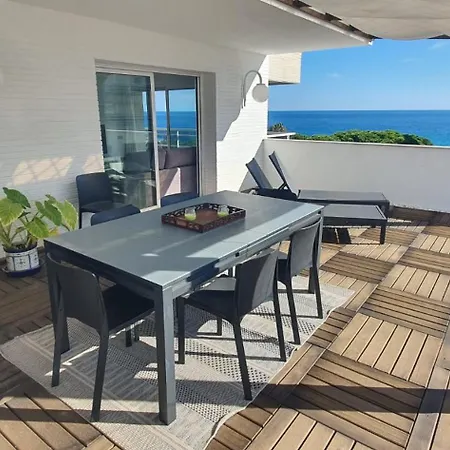 Atico Con Gran Terraza Y Vistas Al Mar *